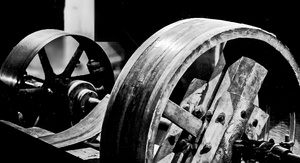 Two Non-Rotating Wheels