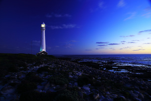 Slangkop lighthouse / The Slangkop lighthouse is the tallest lighthouse on a steel tower in South Africa. It is located on the Cape Peninsula south of Cape Town, close to the small town of Kommetjie.