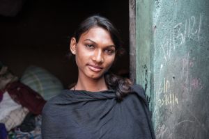 a hijra who lives and works near King's Circle station in Mumbai  © Alison McCauley