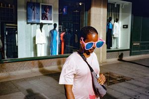 Sunnies, Market Street.