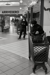 Shopping queues