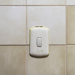 From the series Electric & Geometric./Della serie Elettrica e Geometrica.