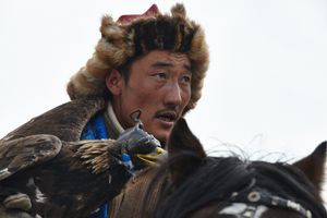 Eagle hunters