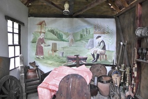 Attempt to make a small folk culture museum at a fish restaurant in Lome, a village of the Arhavi district.