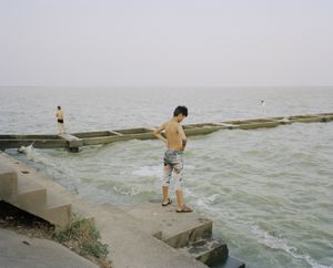 Somewhere beside the water06