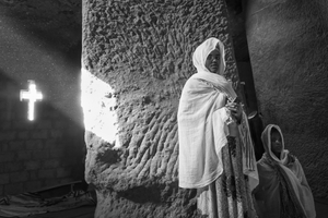 Devotion Under the Cross