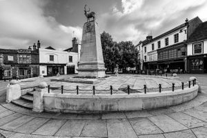 Hertford | Parliament Square | 04