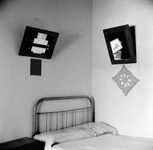 the idea of an exhibition, the corner, the meeting