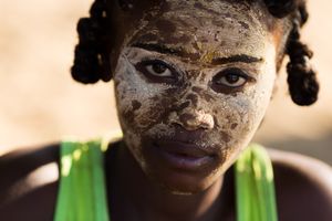 Traditional skin protection           ©Albert Normandin