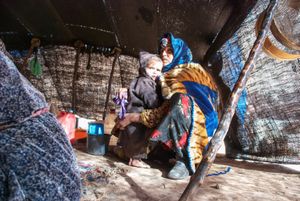 Mother and Child. Ait Atta nomads, Morocco
