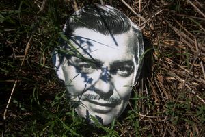 SCARECROWS, CLARK GABLE