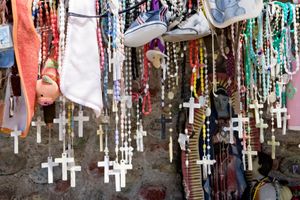 Offerings to the Virgin. NM. © David Gardner