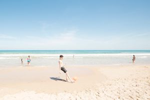 Somewhere over the beach, #020