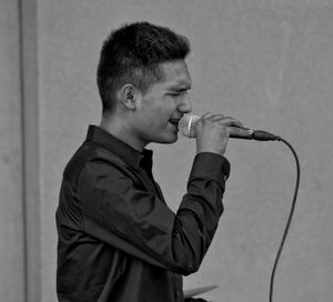 Mic Check - à la Mode
