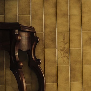 The console. /Tavolino.