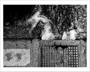 TRACES-PARIS - Sous les pavés la mer