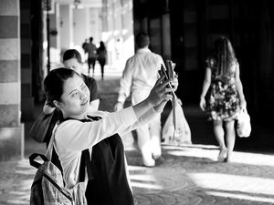 Window shopping selfie at The Pearl in Doha