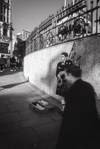 Edinburgh Bagpiper © Jürgen Novotny