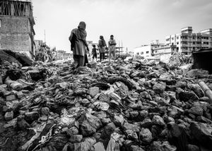 Rana Plaza 2. Heading to the rubble