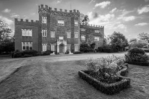 Hertford Castle | 02