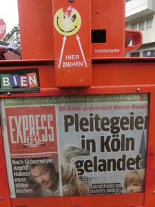 "HAPPY HEIMATFILM HALLELUJAH!" oder "NEUES VON DER GEIER WALLY" "COLOGNE BANKRUPT VULTURE MOVIE"