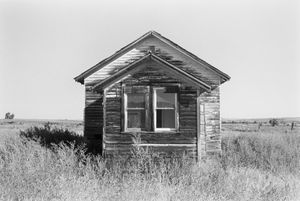 Eastern Montana, 2010 © Peter Kayafas