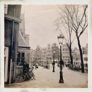 Hundreds of Years, Amsterdam