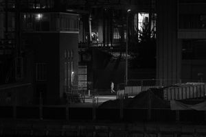 photo 03: Dark edges of the city.