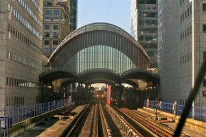 Canary Wharf DLR Station