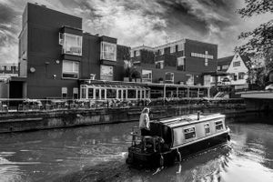 Ware | Narrowboat on the Lea river