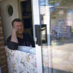 Paul Robinson, Fathers' Rights Protester. At home, Southhampton. UK.27 May 2004.