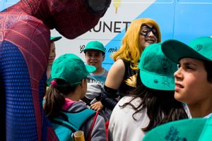 Kids can´t believe they are between their comic heroes. Barcelona. 2016
