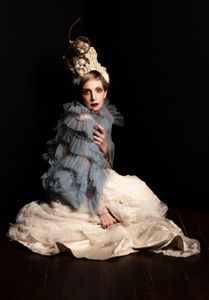 The mistress of the headdress