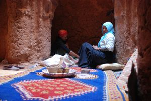 The Carpet Weavers. Agdz, Morocco