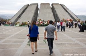 Armenia Yerevan, commemoration of the genocide      © Bert Spiertz