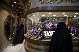 Jewelry in Kashan.