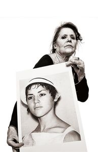 Yolande - 74 years old - Dancer