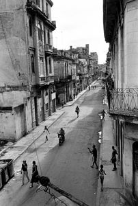 Havana, Cuba, 2000 © Peter Kayafas