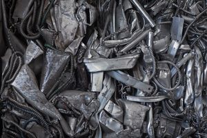 Metal bale © Arthur Drooker
