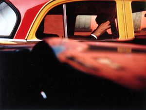 Taxi, 1957 © Saul Leiter, Howard Greenberg Gallery