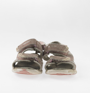 # 07/pink trainers