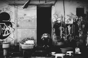Analog people in a digital world, Streets of Vietnam