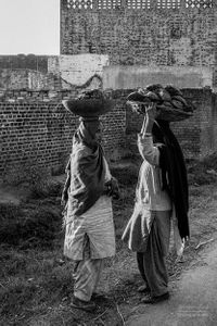 Women chatting by roadside | Dhesian Sang, Punjab.