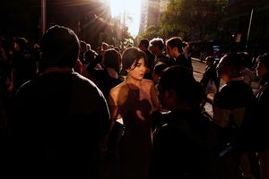 Reflected light, Market Street.