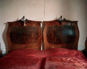 Rupture, 24 x 30 inches, c-print, 2011    © Marisa Portolese