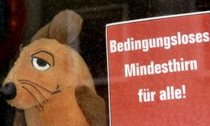 "AUS DIE MAUS!" "Massacred Mouse" or "Unconditional Minimum Brain for all!"