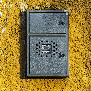 From the series ElectriCity/Della serie ElettriCittà.