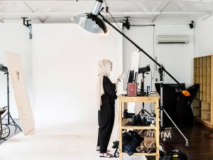 Dina Torkia, Muslim fashion blogger and designer from the UK, during her campaign photo shoot in Jakarta.