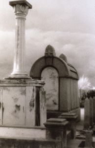 Greenwood, tombs with column