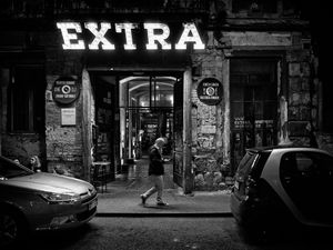 Extra